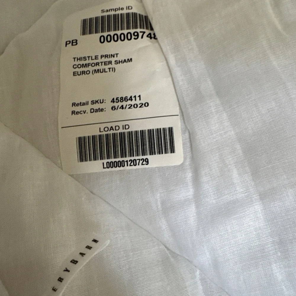 Pottery Barn Thistle Floral percale Euro Sham 26x26 Quilted NWOT PB599